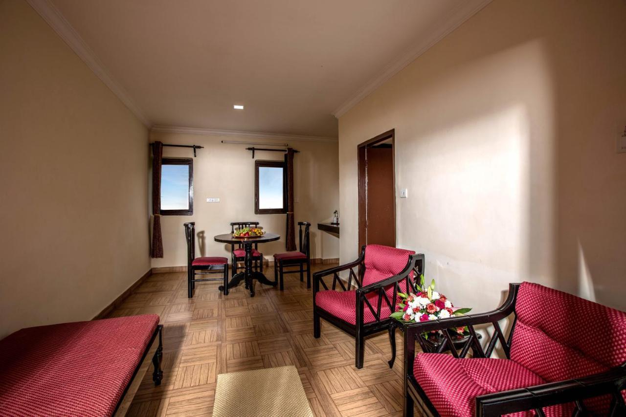 Hotel Lakeview Ooty Dış mekan fotoğraf