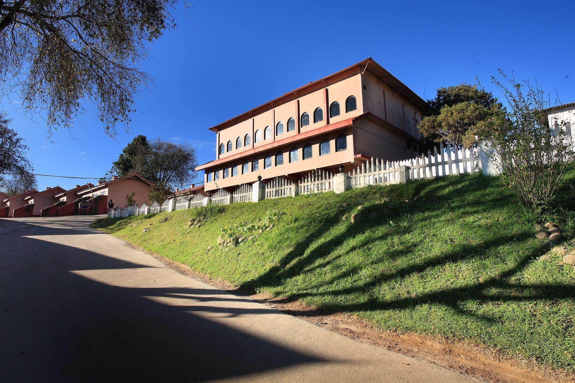 Hotel Lakeview Ooty Dış mekan fotoğraf